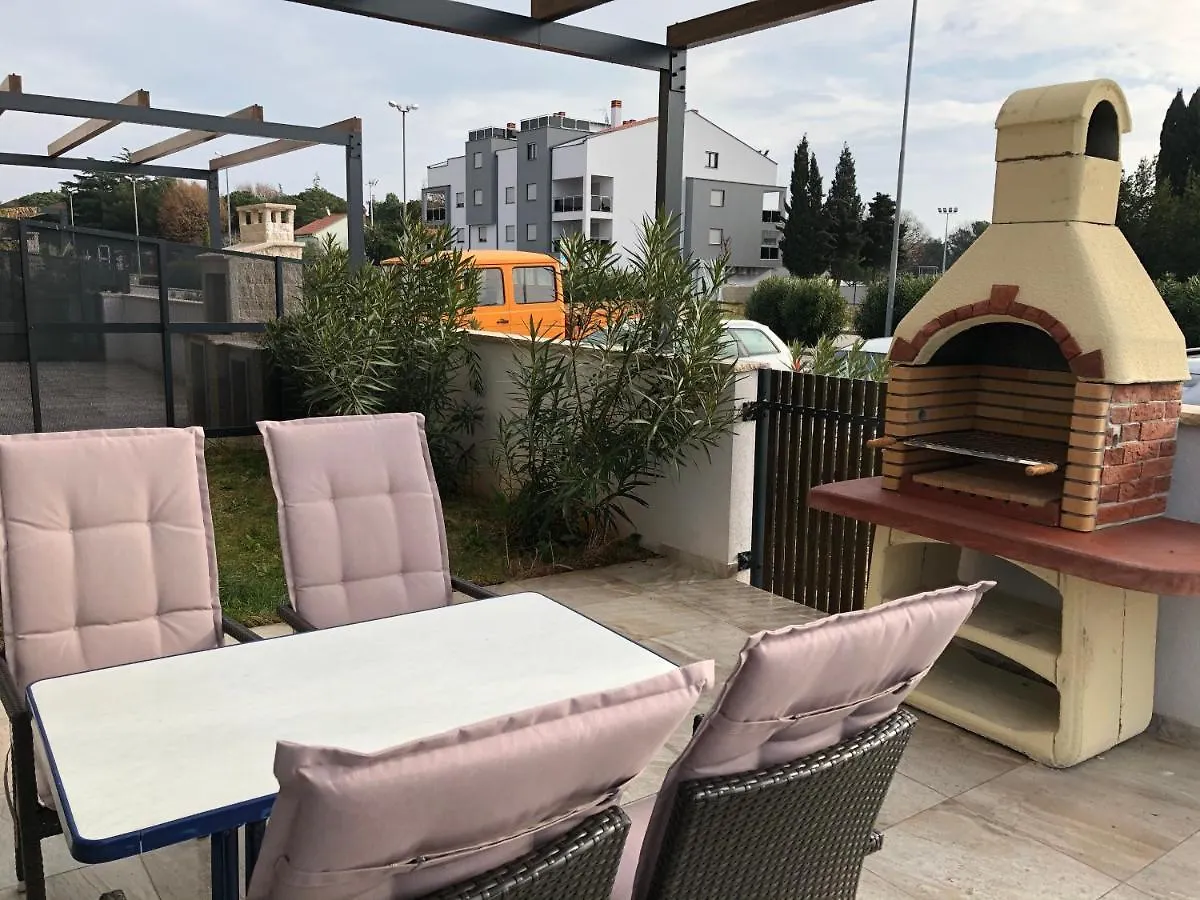 Apartment Petrovic Medulin Kroatien